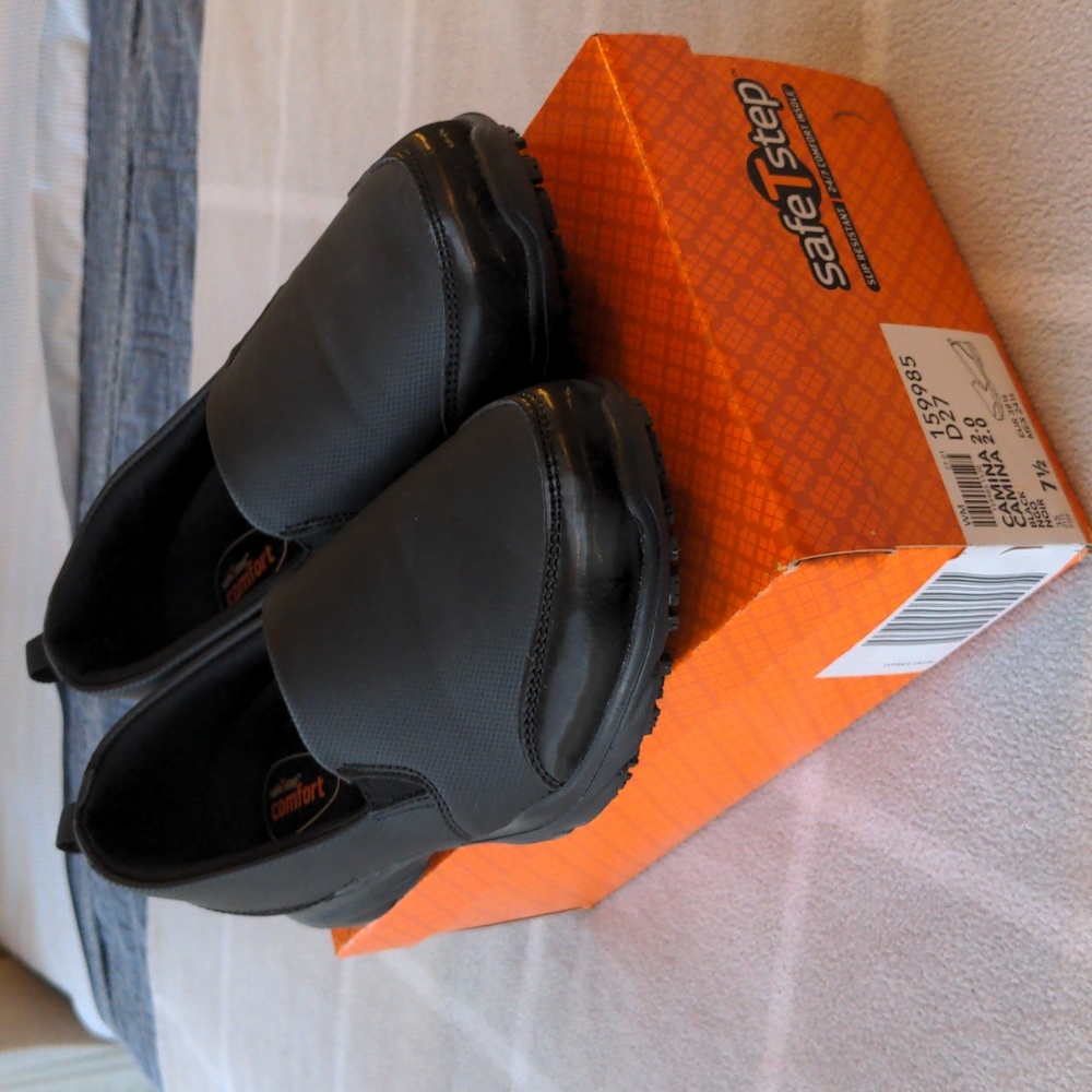 Safe T Step Slip Resistant Shoes Size 7.5